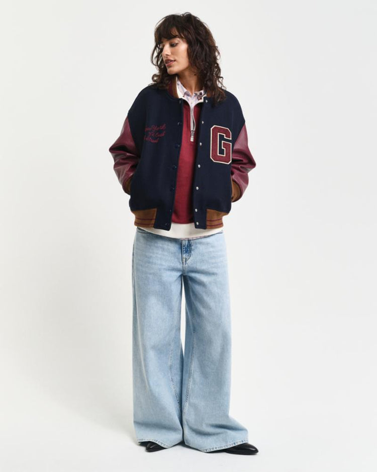 Gant Apparel Womens SMALL GRAPHIC ZIP SWEAT 604/PLUMPED RED