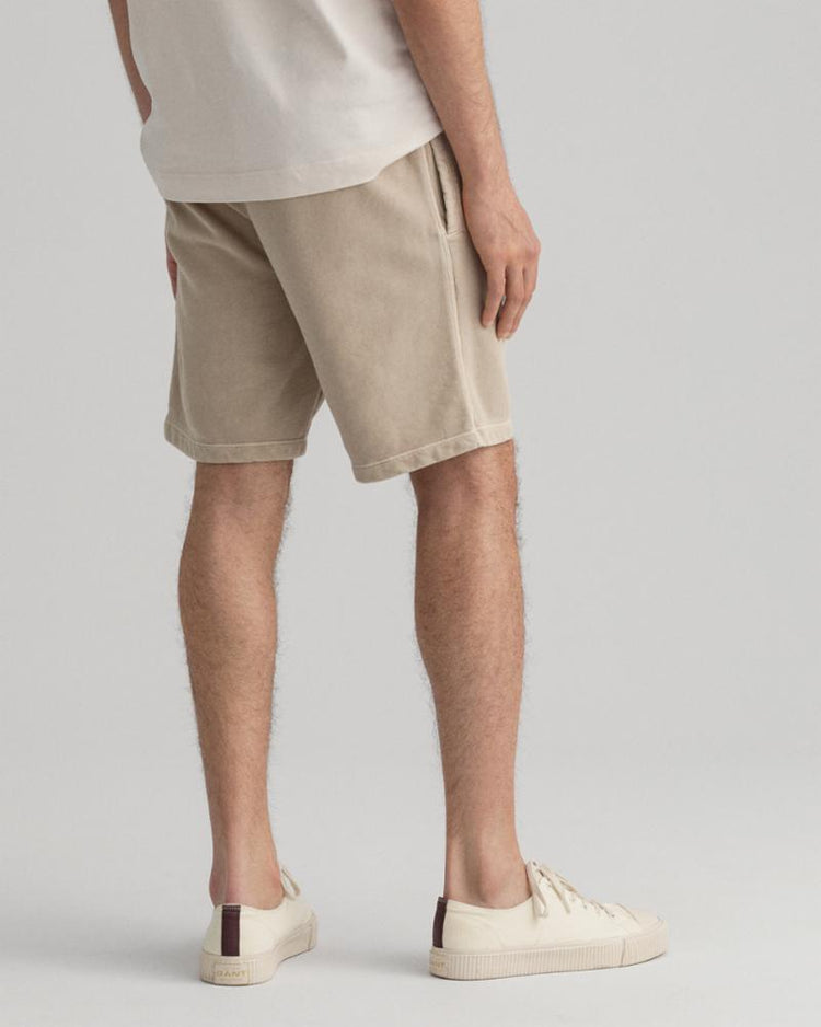 Gant Apparel Mens D2. SUNFADED SWEAT SHORTS 200/PLAZA TAUPE