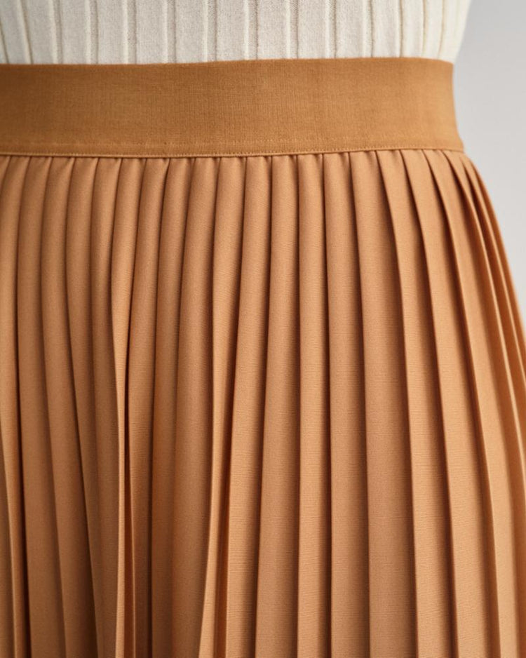 Gant Apparel Womens PLEATED JERSEY SKIRT 210/ROASTED WALNUT