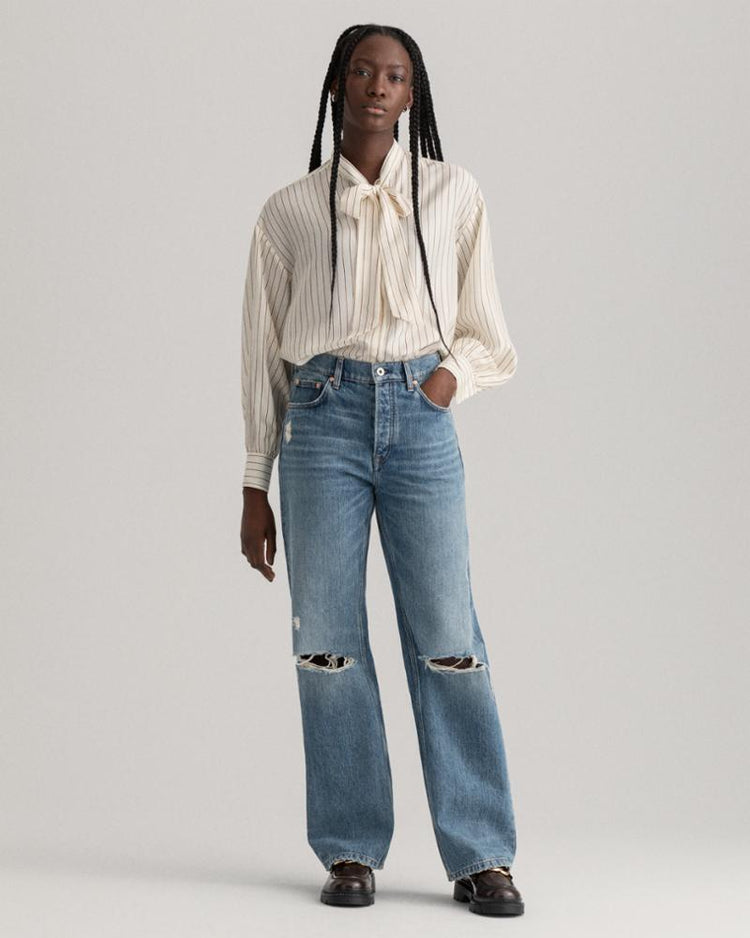 Gant Apparel Womens SILK PINSTRIPE BOW SHIRT 116/BUTTERCREAM