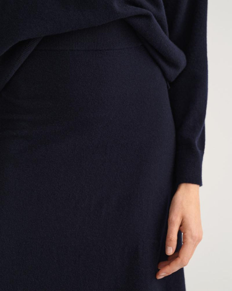 Gant Apparel Womens SUPERFINE LAMBSWOOL SKIRT 433/EVENING BLUE