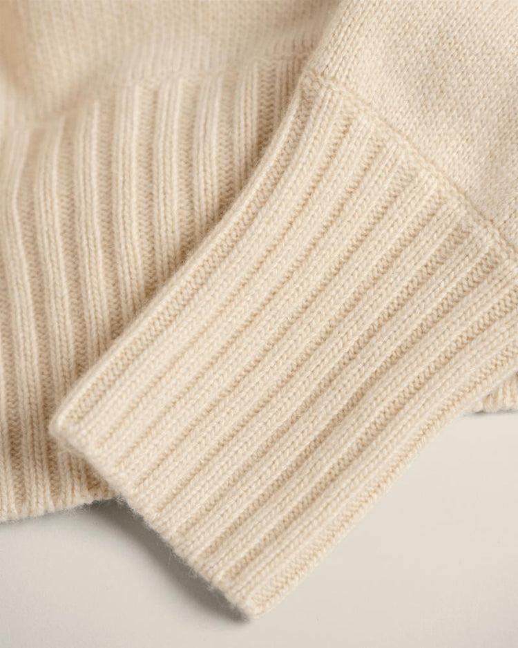 Gant Apparel Womens W. VARSITY CASHMERE BLEND V-NECK 245/VINTAGE CREAM